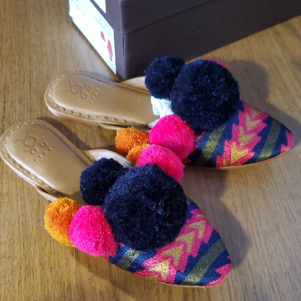 Colorful Pom Pom Slip-On Shoes